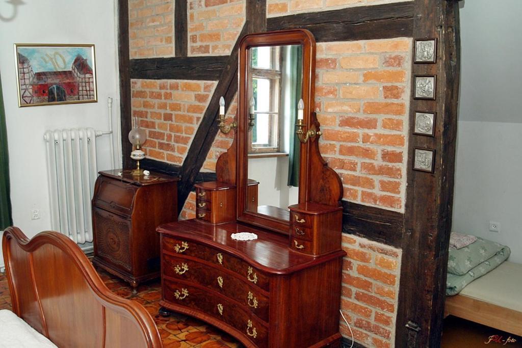 Cichy Dwor Hotel Manowo Екстериор снимка