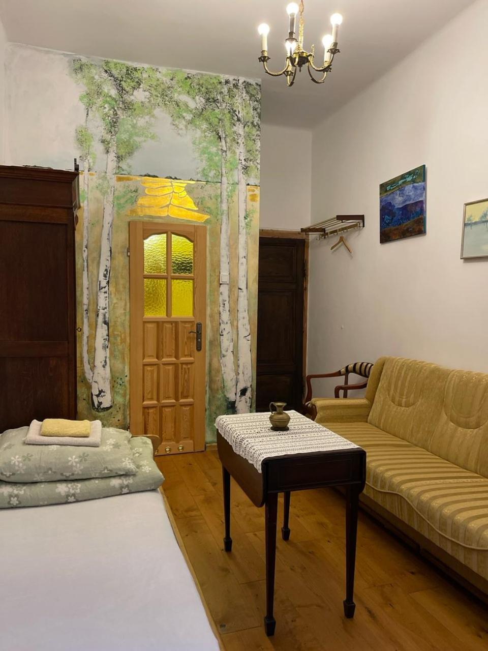Cichy Dwor Hotel Manowo Екстериор снимка
